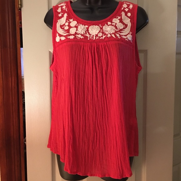 Lucky Brand Tops - Lucky Brand 🍀 Live in Love red cotton top